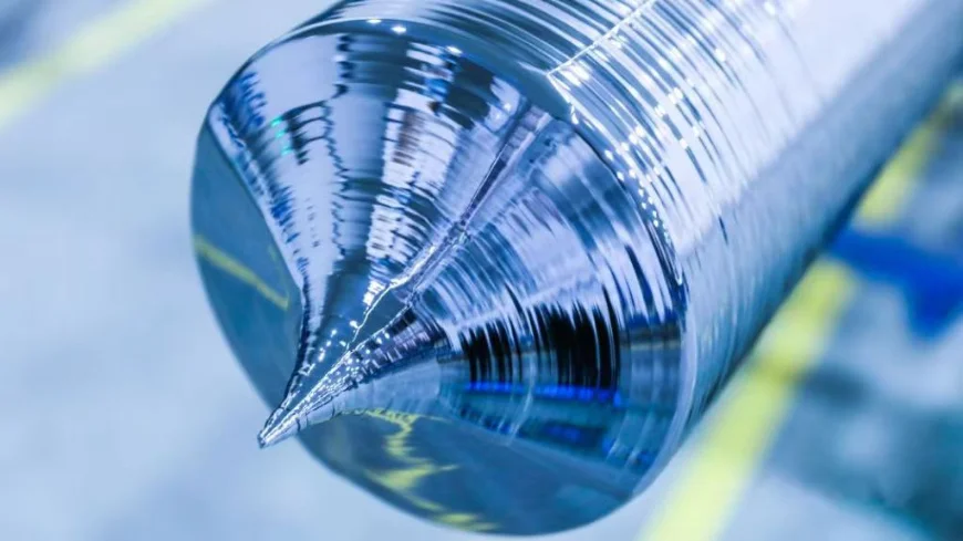 تھرمل فیلڈ میں درجہ حرارت کا میلان کیا ہے؟